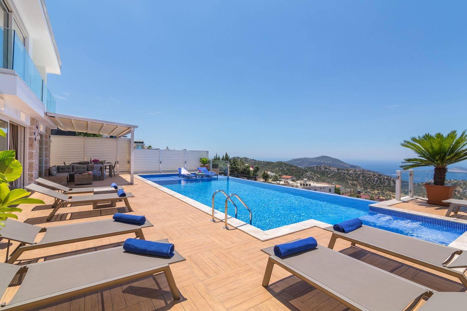Villa La Mer Калкан Екстериор снимка
